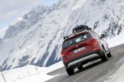 BMW X1 XDrive28i 3 180x120