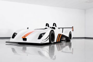 Caterham Lola SP 300R 6 360x240