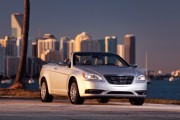 Chrysler 200 Cabrio 13