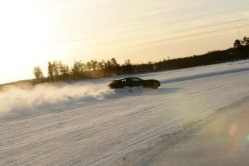 Ferrari FF 4 360x240