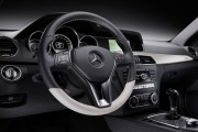 Mercedes Klasa C Coupe 4 180x120