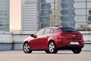 Chevrolet Cruze Hatchback 2 180x120