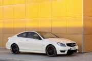 Mercedes C63 AMG Coupe 8 180x120