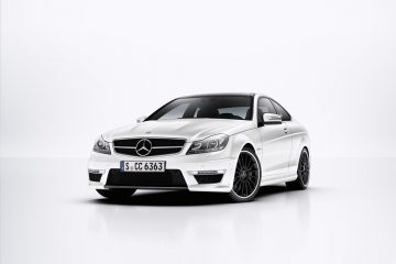 Mercedes C63 AMG Coupe 9