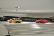 Exhibition Porsche 2 180x120