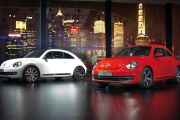 Nowy Volkswagen Beetle wjeżdża na scenę