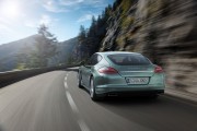 Porsche Panamera Diesel 5 180x120