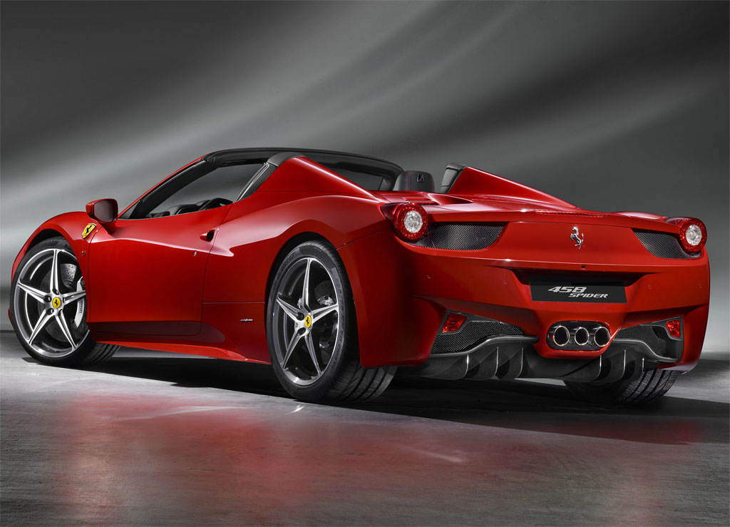 Nowe zdjęcia i film przedstawiające Ferrari 458 Italia Spider
