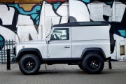 Land Rover Defender 2 180x120