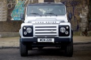 Land Rover Defender 4 180x120