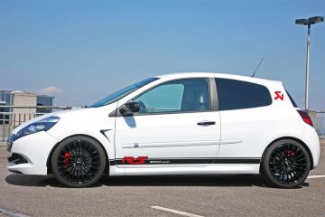 MR Car Design Renault Clio 8 360x240