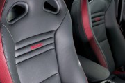Nissan GT R 2012 7 180x120