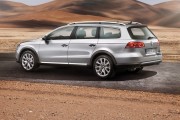 VW Passat Alltrack 1 180x120