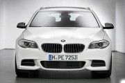 BMW M550d XDrive Touring 1 180x120