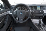 BMW M550d XDrive 5 180x120