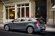 Volvo V40 4 180x120