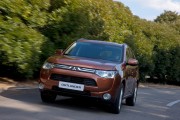 Mitsubishi Outlander 24 180x120