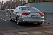 Audi A8 Hybrid 5 180x120