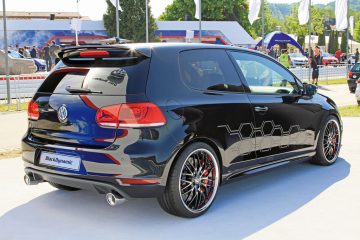 Golf GTI Black Dynamic 5 360x240