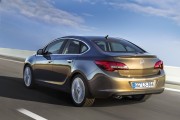 Opel Astra 1 180x120