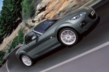 Mazda MX-5 Roadster 2