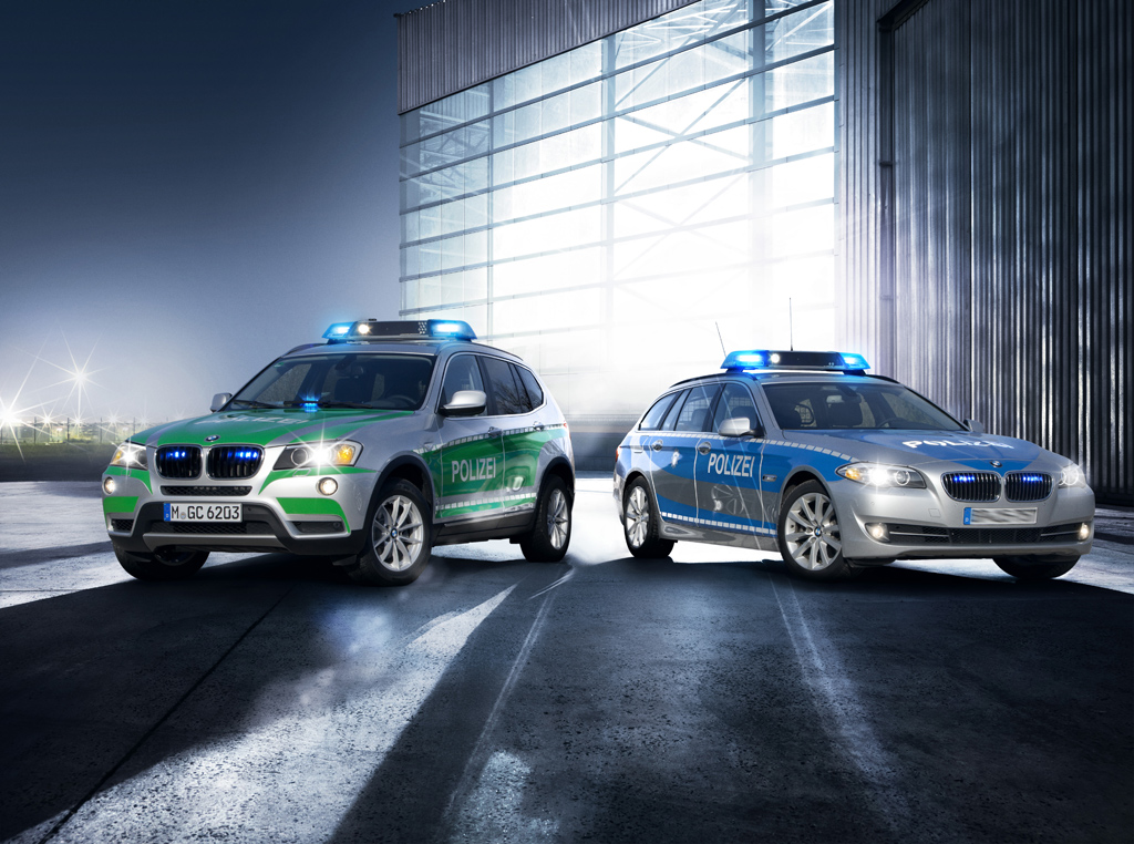 BMW X3- BMW 5 Touring
