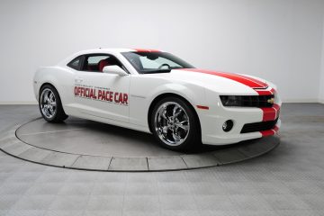 Chevrolet Camaro SS 16