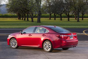 Lexus ES 300h 15 360x240