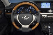 Lexus ES 300h 7 180x120
