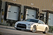 Nissan GT R 1 180x120