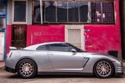 Nissan GT R Vivid Racing 11 180x120