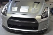 Nissan GT R Vivid Racing 17 180x120