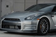 Nissan GT R Vivid Racing 6 180x120