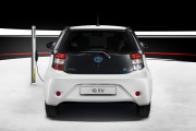 Toyota IQ EV 6 180x120