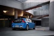 Volvo V40 R Design 11 180x120