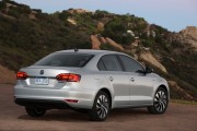 VW Jetta Hybrid 7 180x120