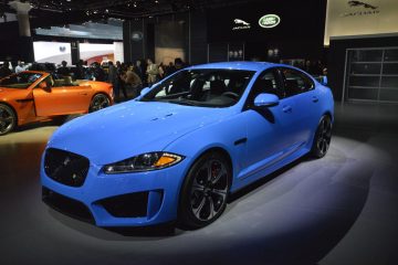 Jaguar XFR S 7 360x240