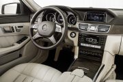 Mercedes Benz Klasa E 6 180x120