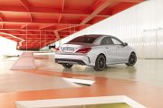 Mercedes Benz CLA 20 180x120