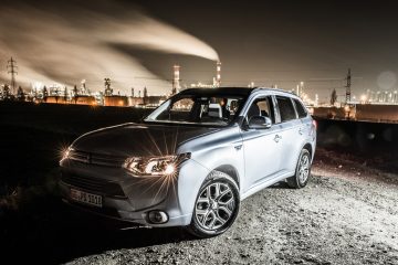 Mitsubishi Outlander PHEV19