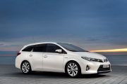 Toyota Auris Touring Sports 180x120