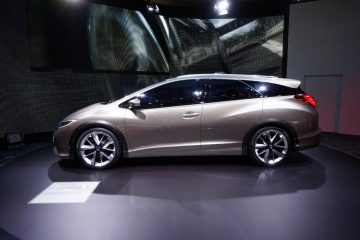 Civic Tourer Concept 15 360x240