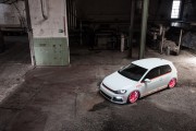 VW Golf 8 180x120