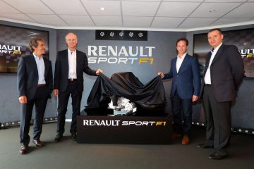 Renault 7 360x240