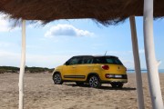 Fiat 500L Trekking 8 180x120