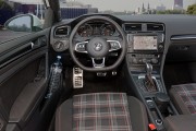 VW Golf GTI 5 180x120