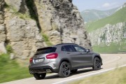 Mercedes Benz GLA 7 180x120