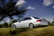 Mercedes Benz Klasa E 6 180x120