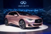 Infiniti Q30 11 180x120