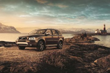 Volvo XC90 Signature 4 360x240